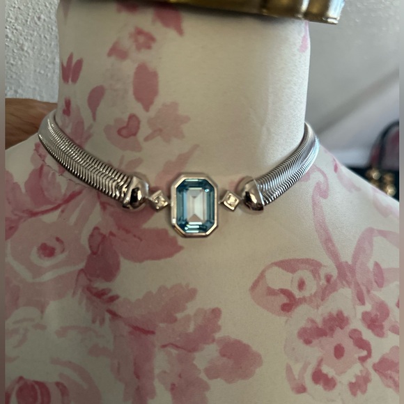 CHRISTIAN DIOR Emerald Cut London Blue Topaz and Pave' Crystal Statement Choker - Picture 8 of 10